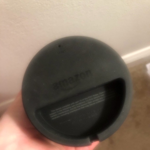 AMAZON ECHO - Picture 3 of 5